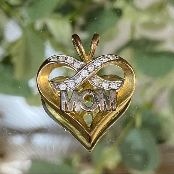 Vintage Signed JJT 925 Sterling Silver Pendant Necklace “Mom” CZ Crystal Heart - Picture 1 of 5